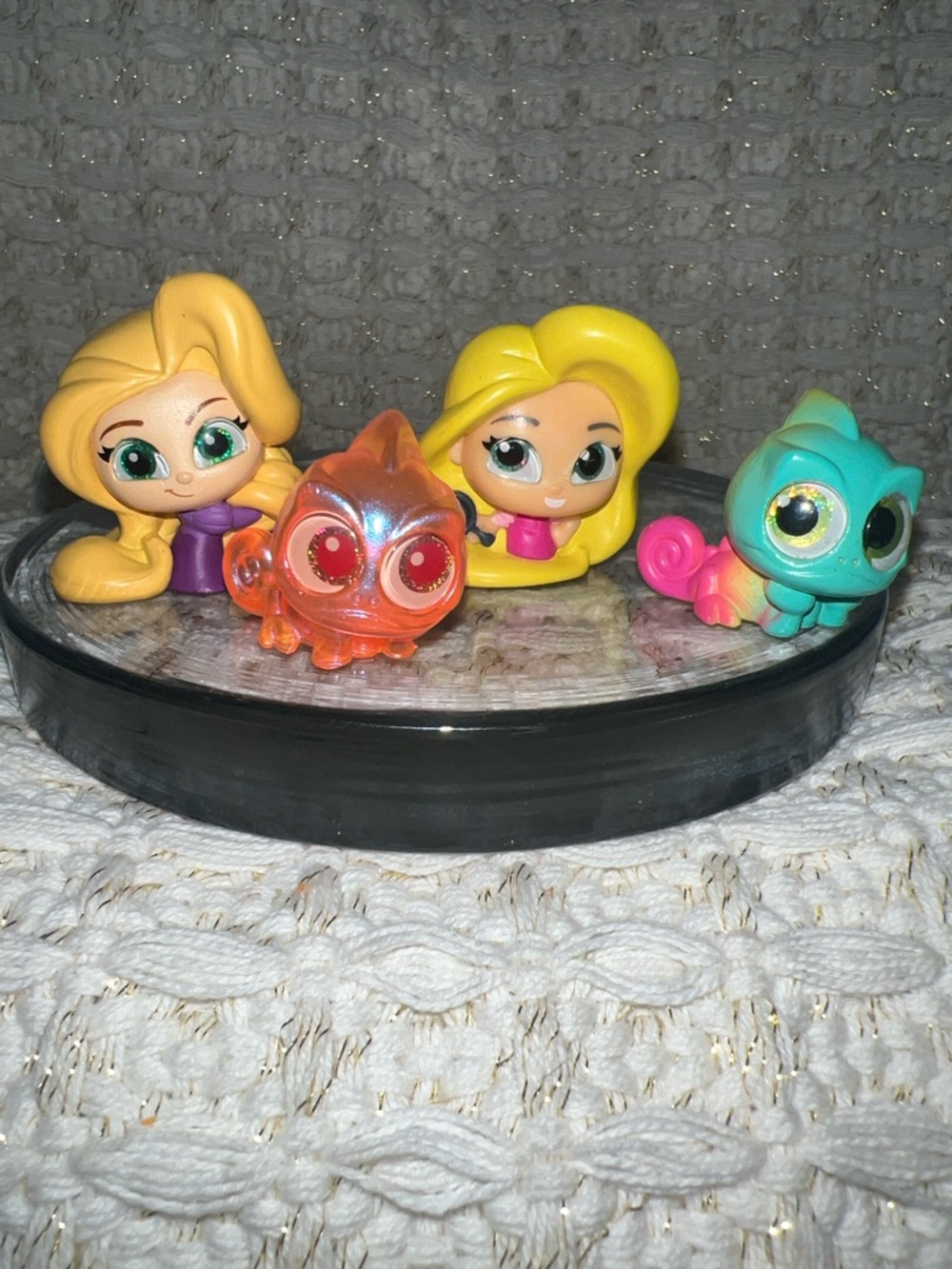Disney Tangled Rapunzel Doorables Set Toy Figure